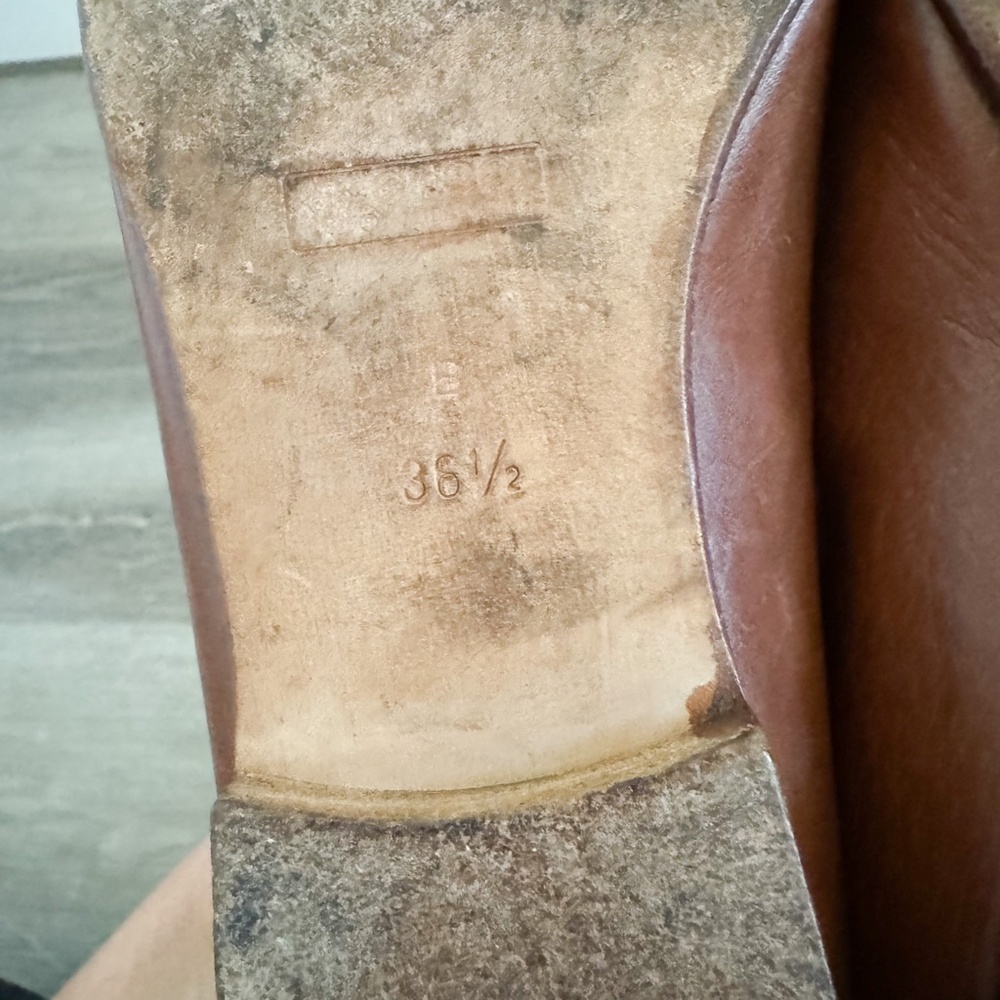 Gucci Brown Leather Tassel Flats 36.5/6 - Picture 5 of 7